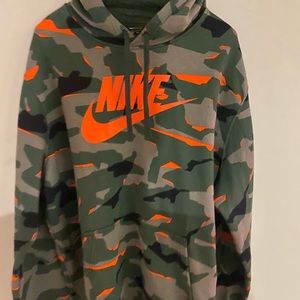 Men’s 2xl Nike sweatshirt EUC
